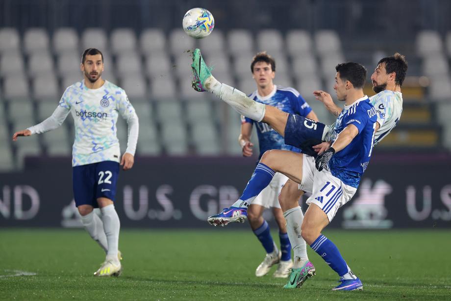 华体会登录-意大利杯-瓦莱错失绝佳良机 国米首回合0-0战平科莫