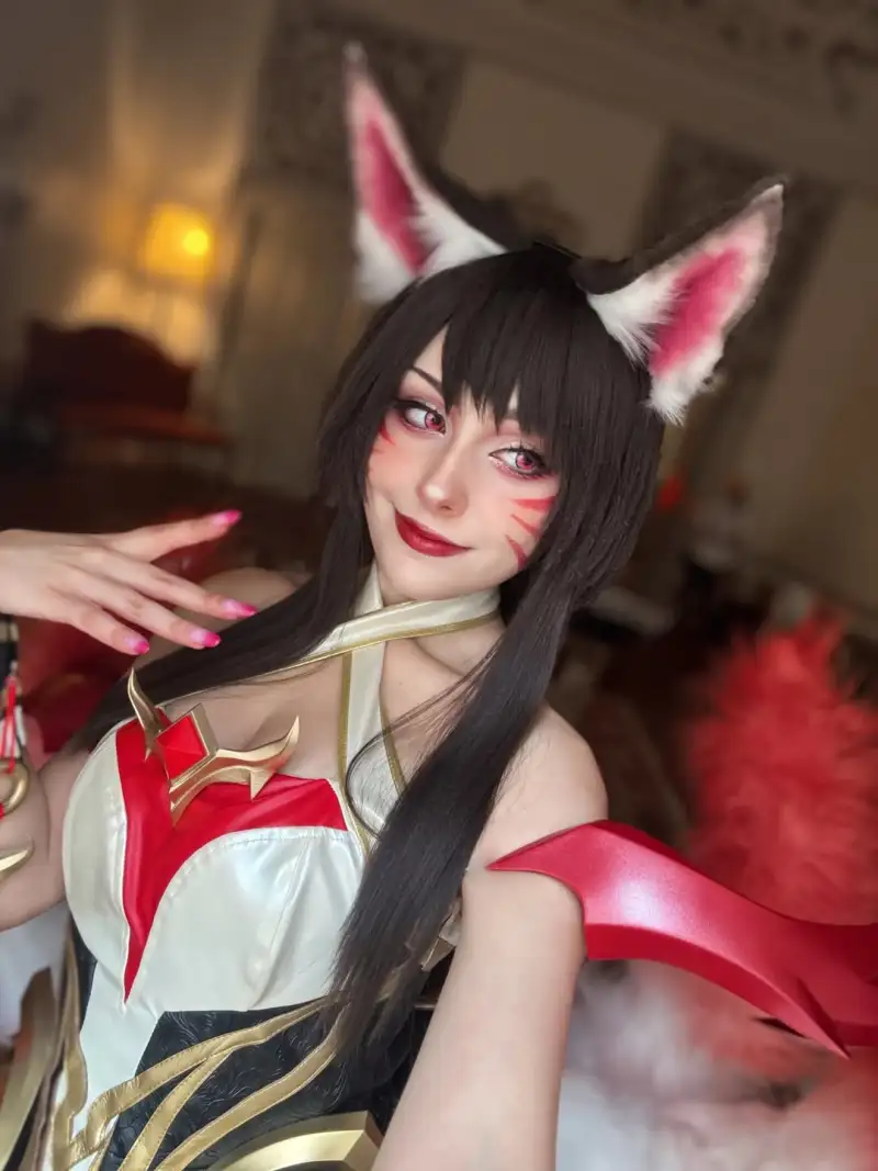 华体会入口-阿狸cos：这套阿狸连招怎么说，兄弟们